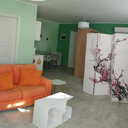 Mirto E Rosmarino בית אירוח *